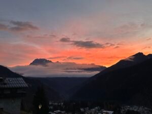 Tramonto sulle montagne dolomitiche